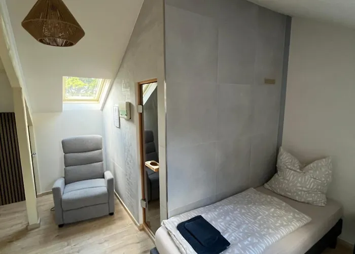 Апартаменты Hellbergsapart Бад-Эйнхаузен